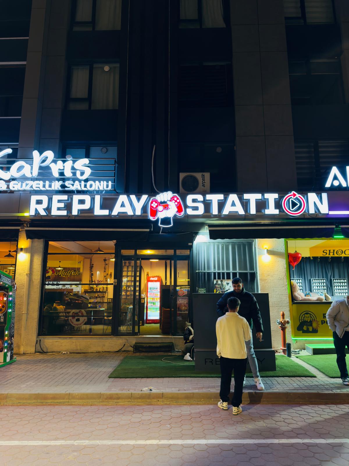 Kütahya REPLAY STATİON mekanı