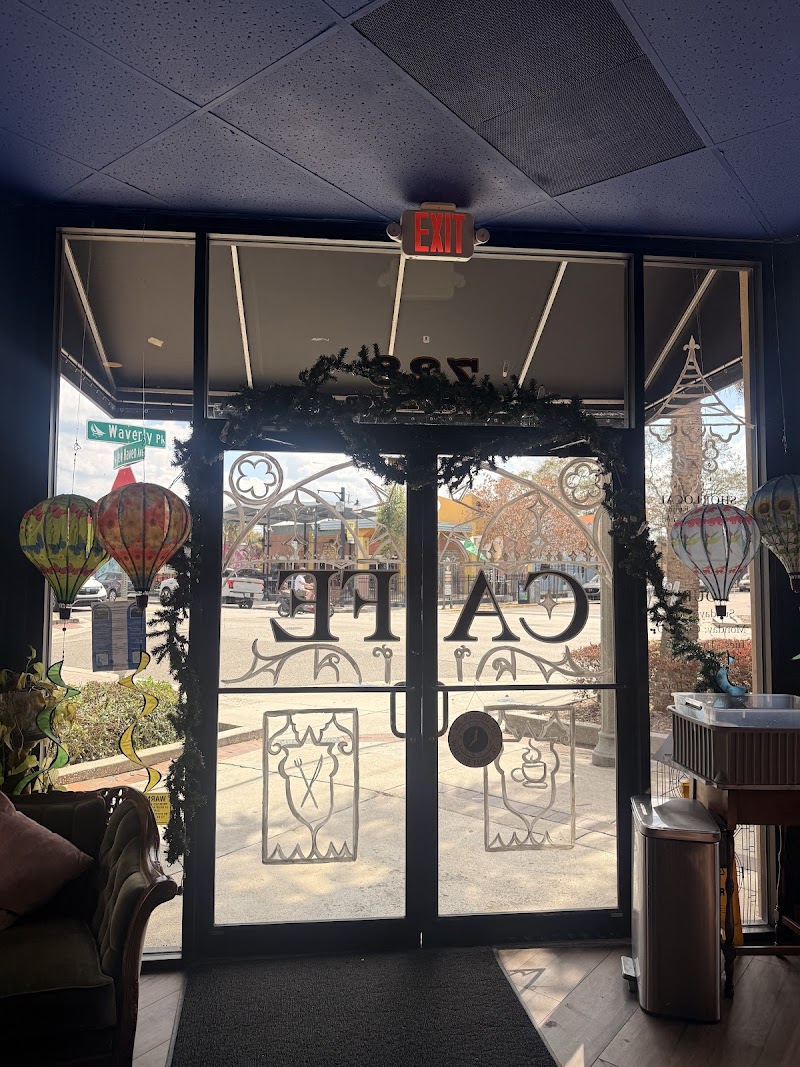 Moon River Cafe & Curiosities