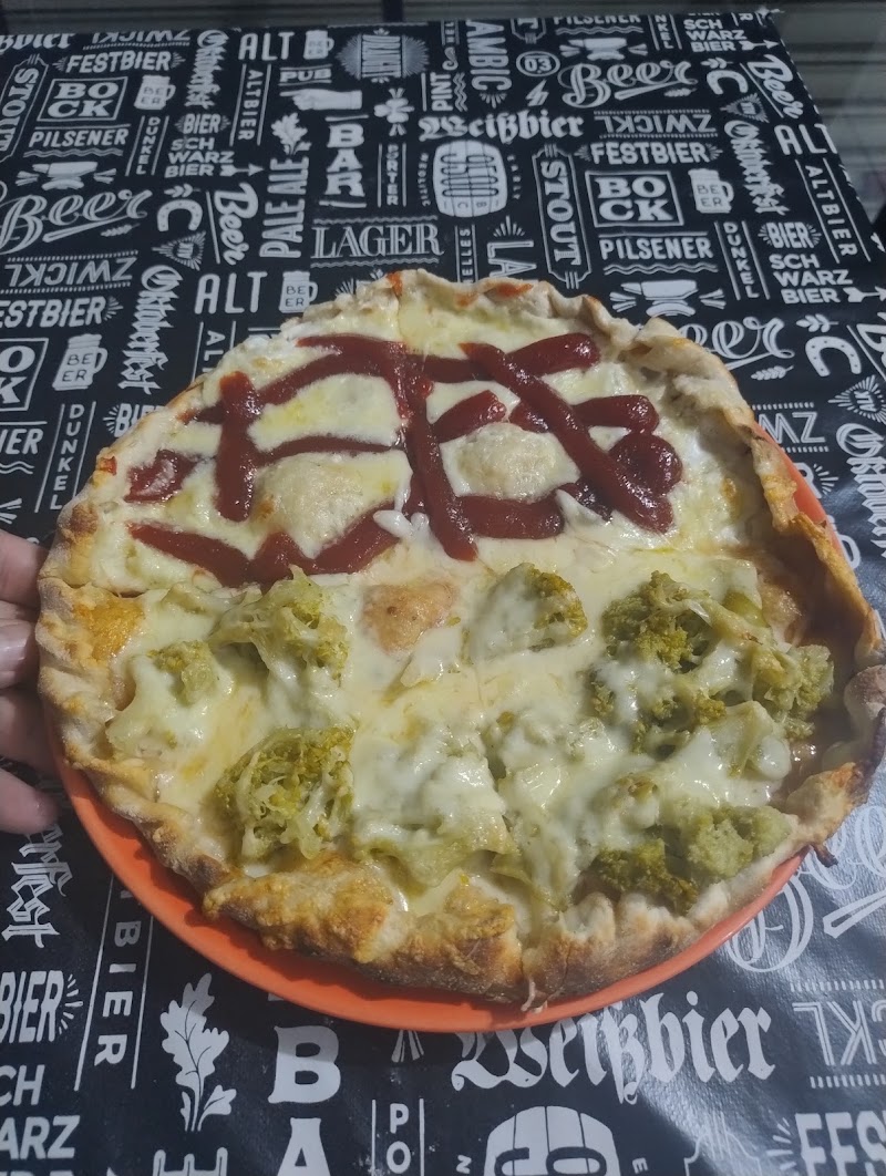 Foto de Pizzaria La Pizza CWB®