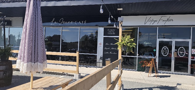 La Jeune Café photo 1