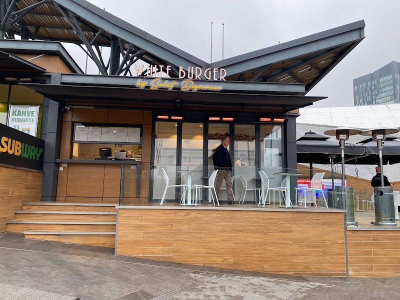 White Burger By Serhat Doğramacı Ümraniye - Ataşehir Restoran