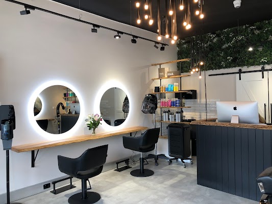 Miguel Hair Studio photo 2