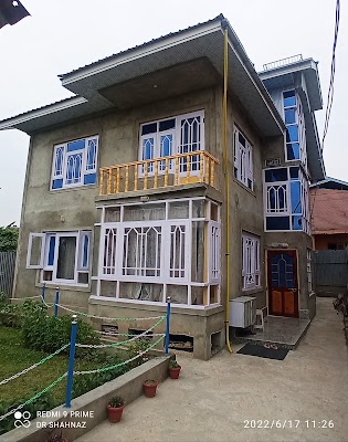Dr Shahnaz Makhdoomi - Image 3