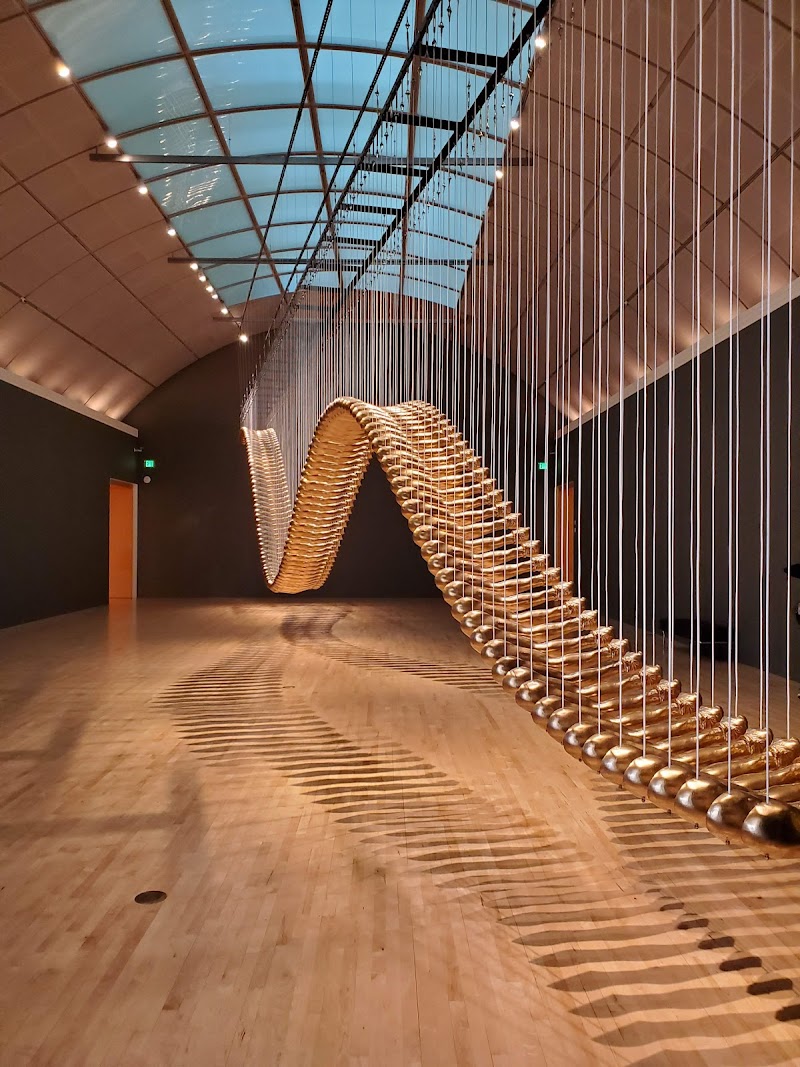 Revolving exhibitions from post-1980 to older 20th-century works
