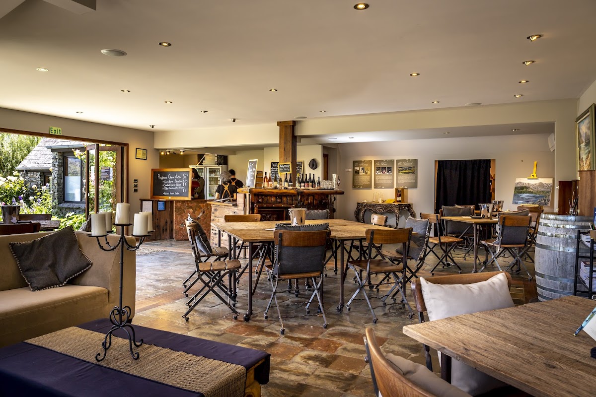 Nockies Palette & Stoneridge Cellar Door