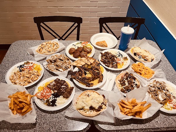 Photo by JOJO GYROS 2