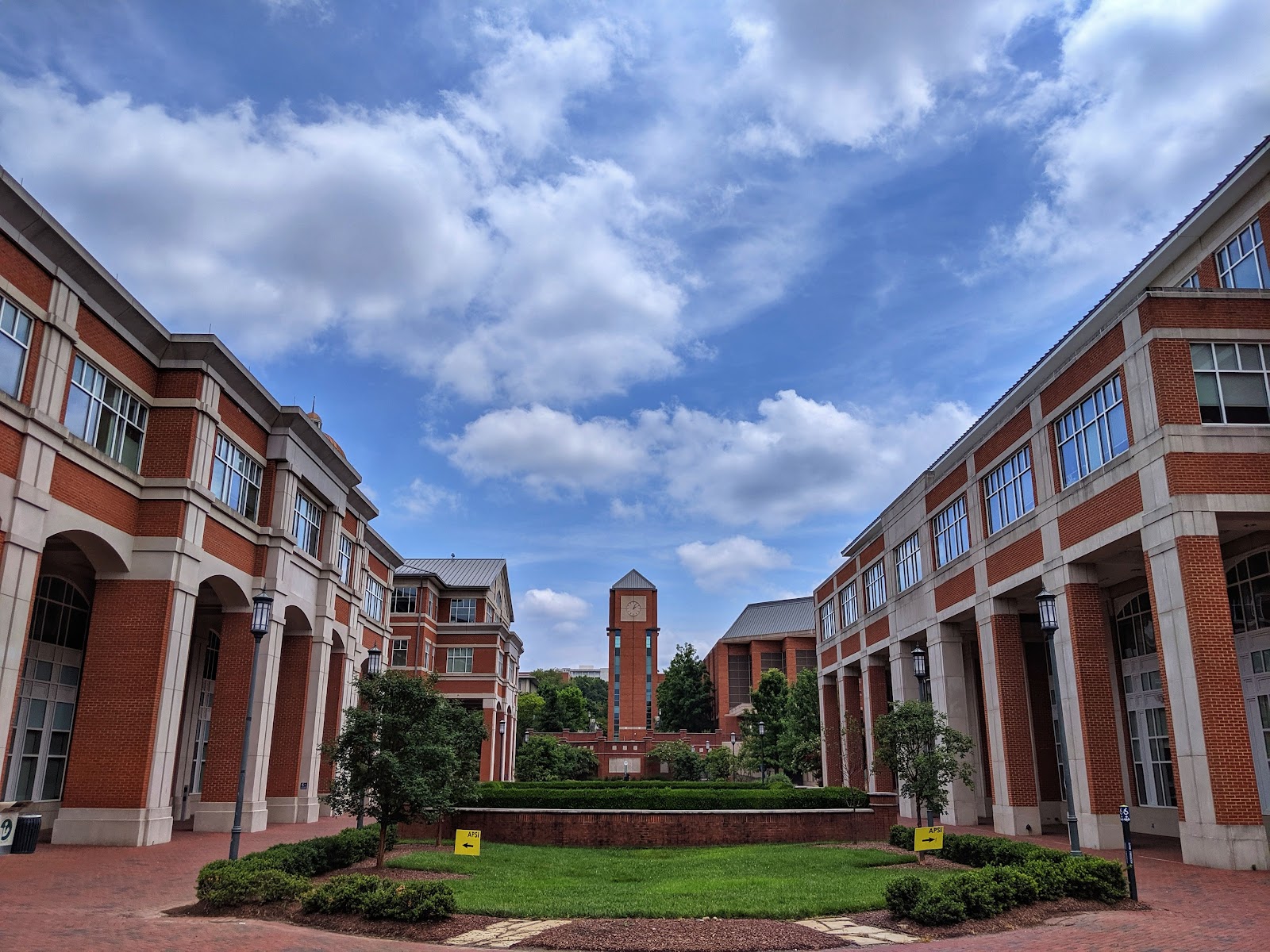 ノースカロライナ大学シャーロット校（University of North Carolina at Charlotte）（Charlotte、ノースカロライナ州）