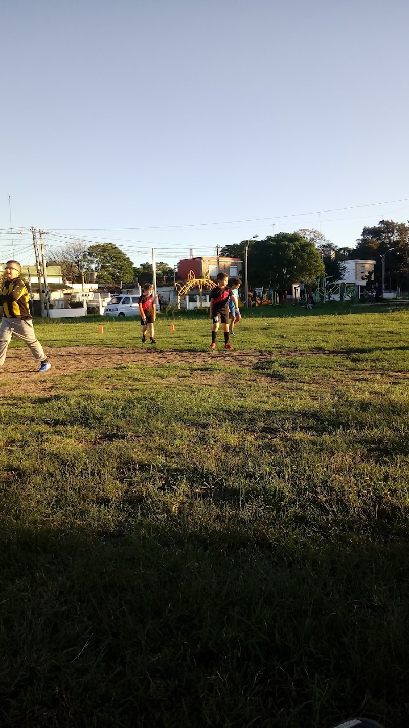 CENTRO CULTURAL Y DEPORTIVO EL HORNERO