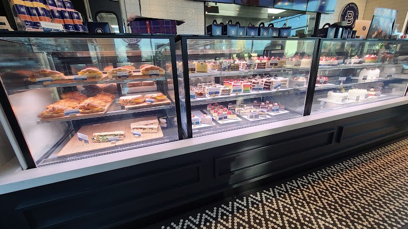 Paris Baguette photo 2