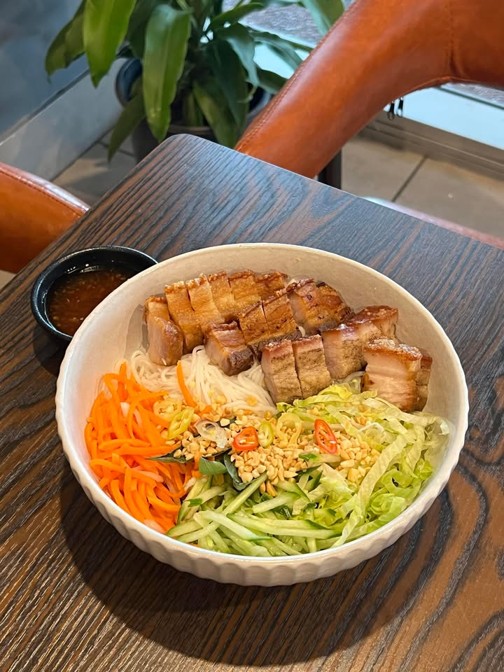 Mập Mập Cafe - The Piggy Coffee | Coffee, Brunch, Bánh mì, Phở photo 8