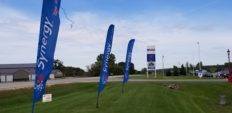 Addison Station Mobil & Cafe photo 3