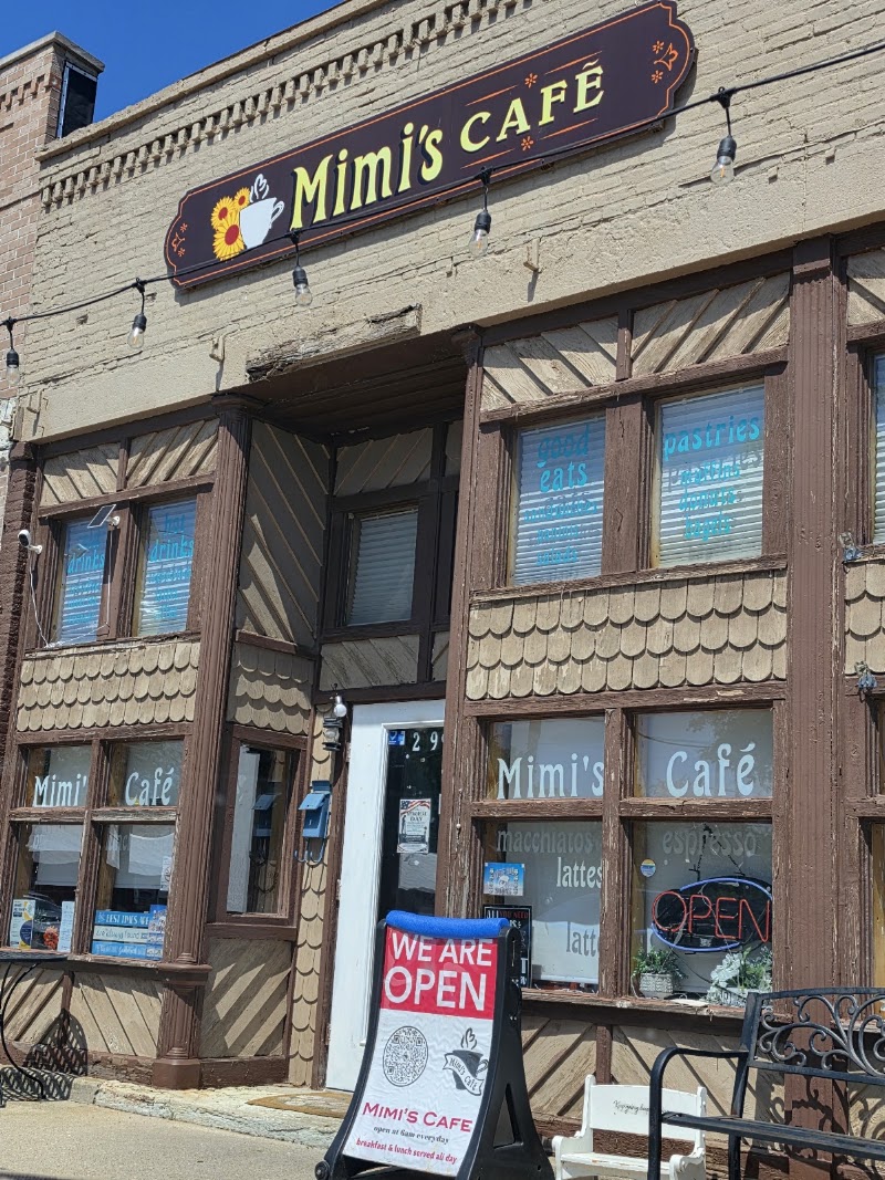 Mimi's Cafe photo 1