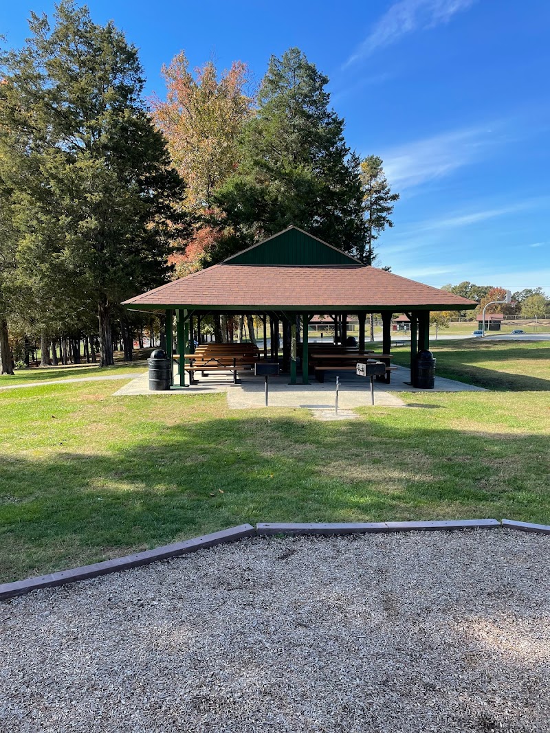 Jamestown Park photo 4