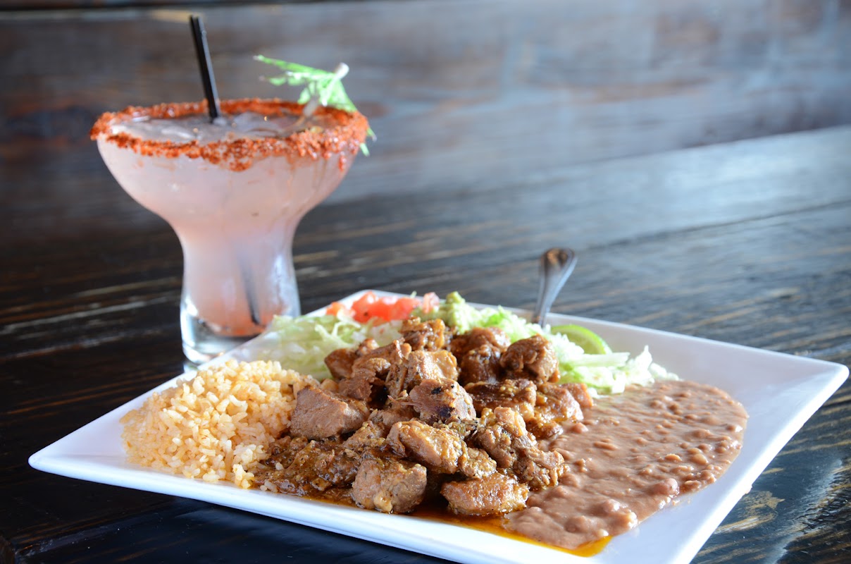 Santi’s Mount Pleasant photo 3