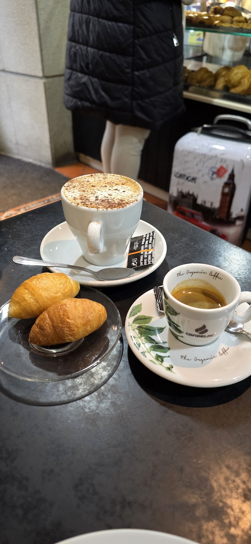 Dayu's Bakery Coffee photo 3