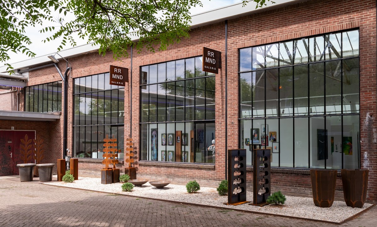 galerie RRMND gift shop