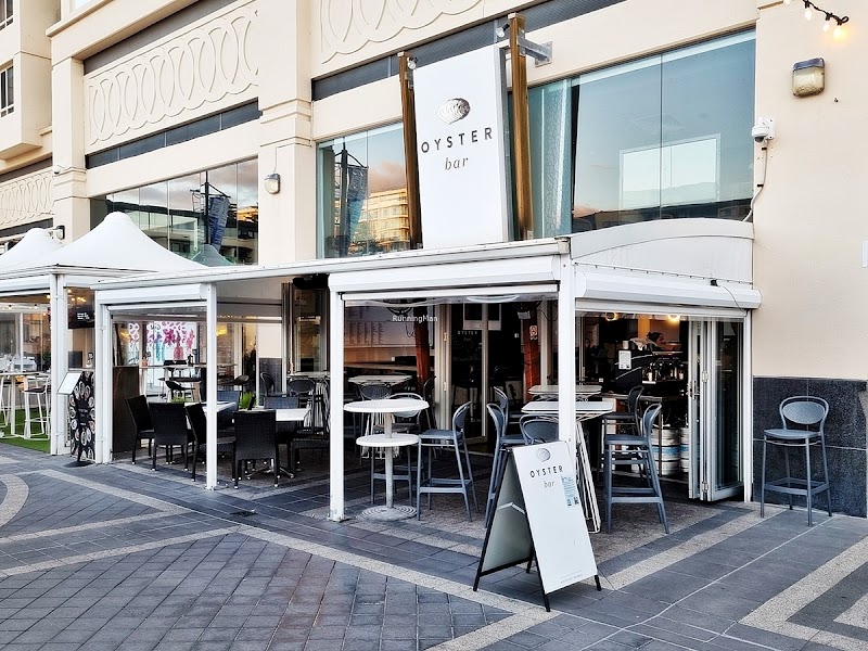 Oyster Bar Holdfast Shores