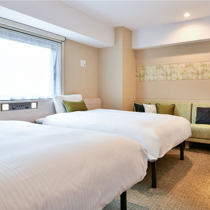 ベッセルイン千葉駅前 2