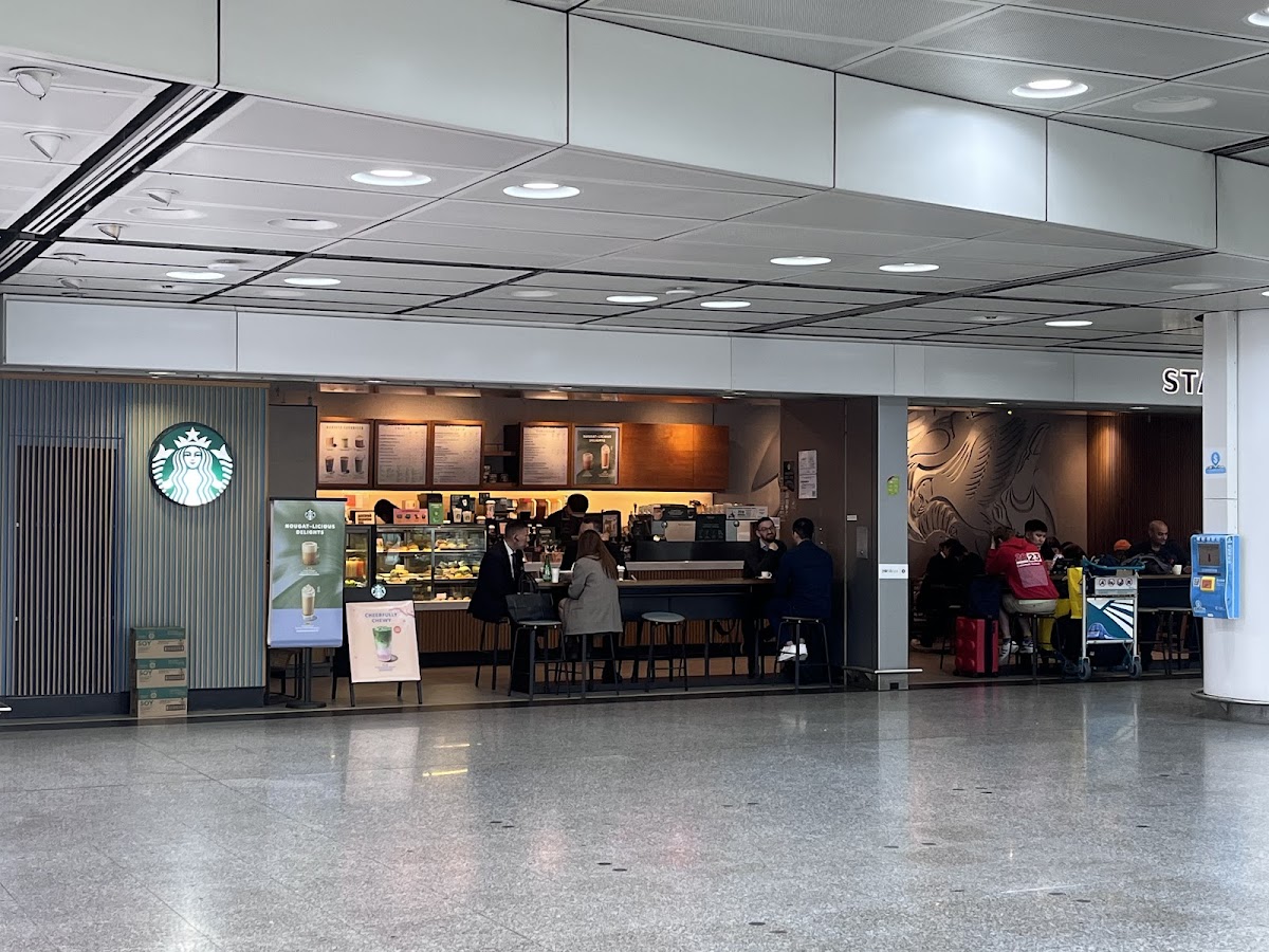 Starbucks (長沙灣麗新中心) photo 3