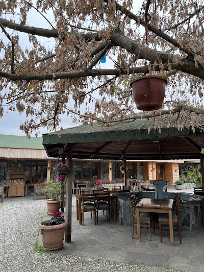 Dağ yeli - Restoran