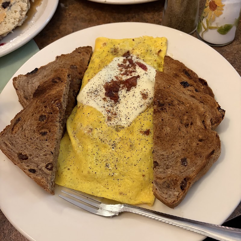 Maryann's Country Time Cafe photo 3