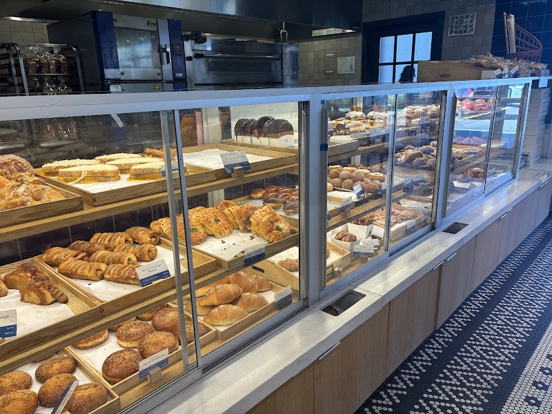 Paris Baguette photo 1