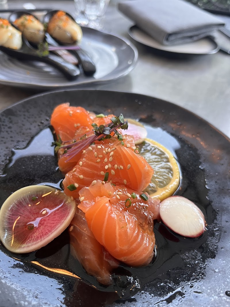 KOI Bar & Restaurant photo 8