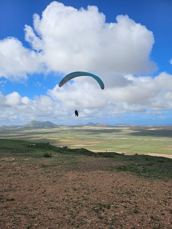 Parasailing Adventure in Costa Teguise photo 5