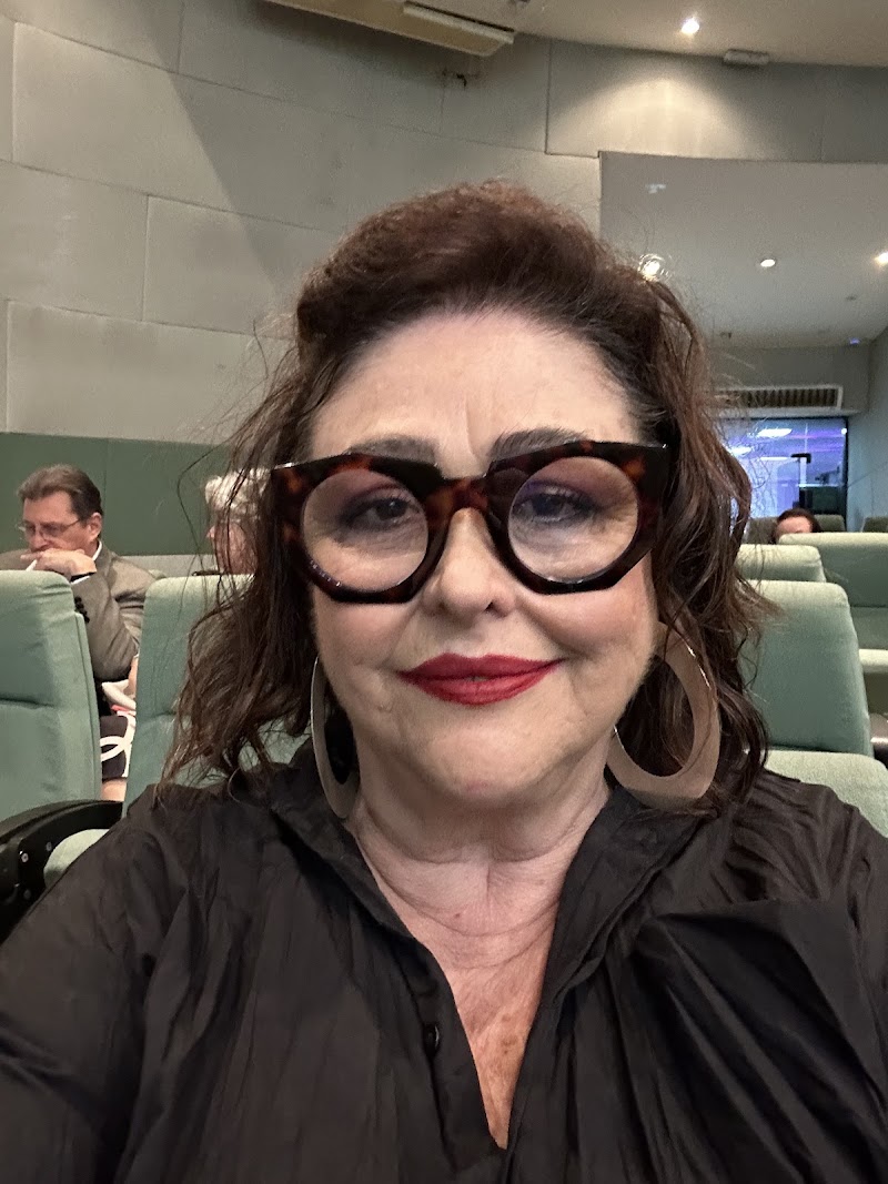 Dra Luciana Kayser | Odontologia Estética - foto 3