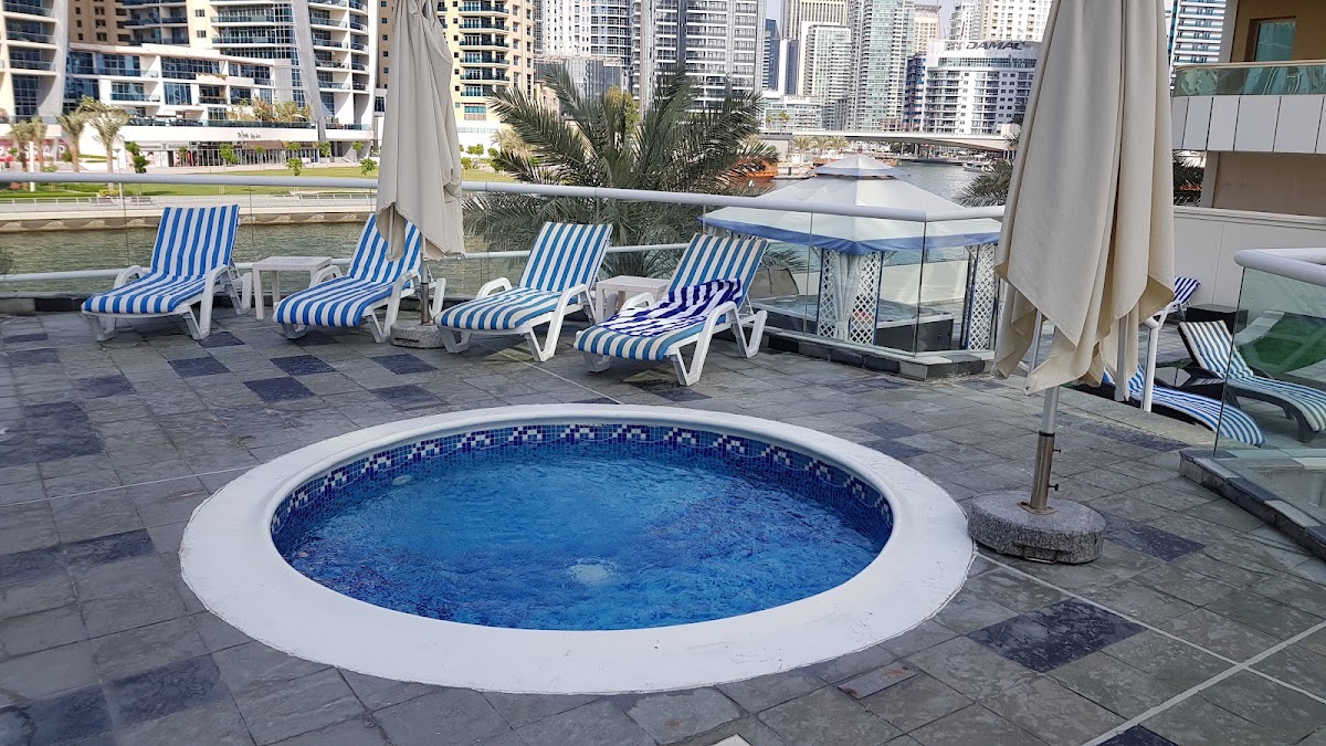 Pearl Marina Hotel Apartments 3