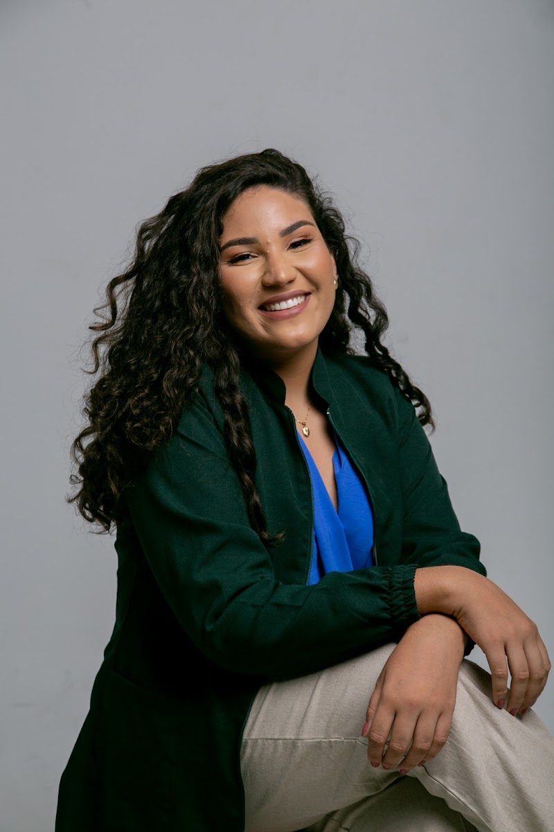 Dra Sabrina Pinheiro - foto 3