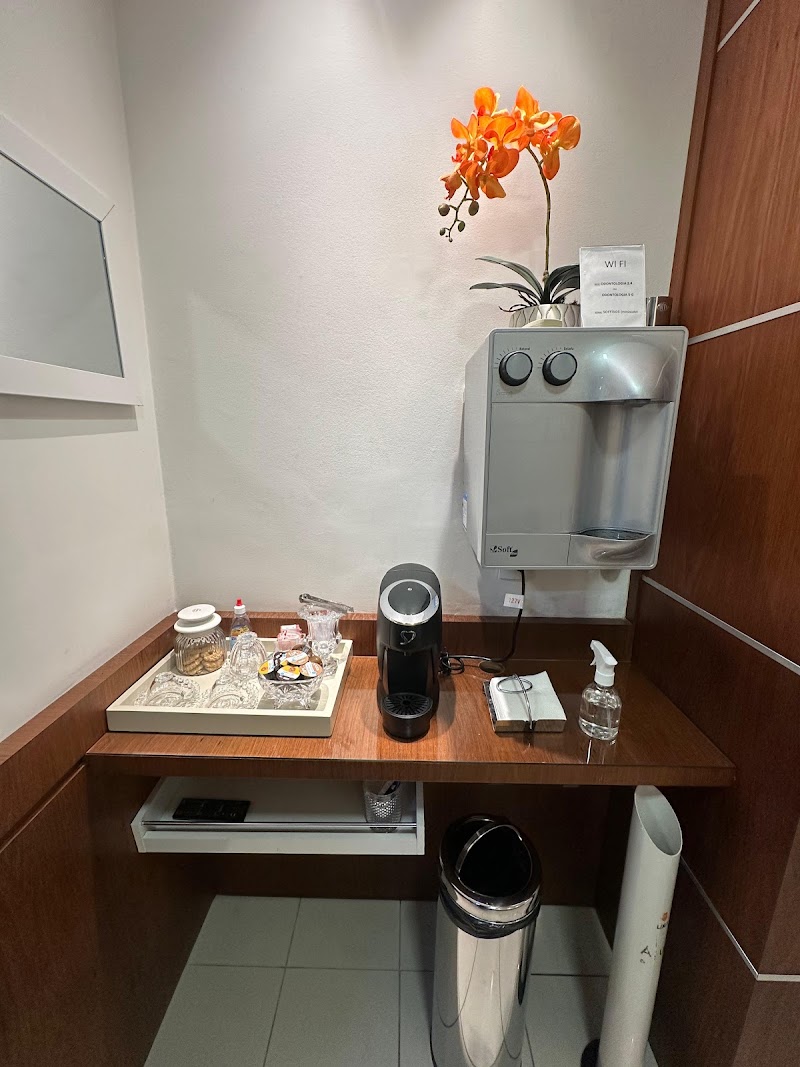 Drª. Andréa Sobral | Dentista em Vitória - foto 4