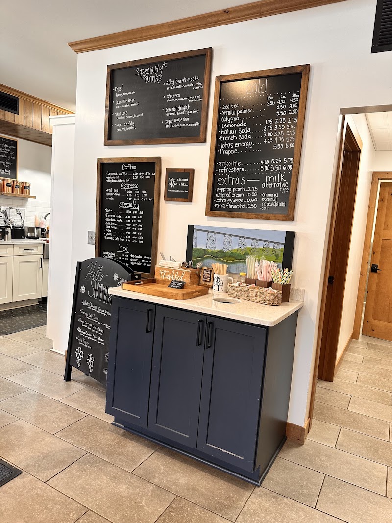 Alley Beans Coffee & Roastery photo 4