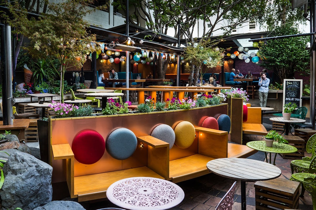 Southern Cross Garden Bar Restaurant in wellington