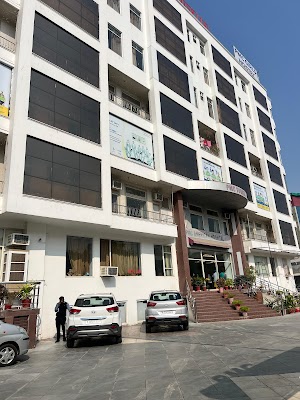 Dr Rajni Chatter, स्त्री रोग विशेषज्ञ, Best Gynecologist in Kota, Best Women Specialist - Image 3