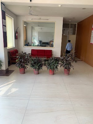 Dr Rajni Chatter, स्त्री रोग विशेषज्ञ, Best Gynecologist in Kota, Best Women Specialist