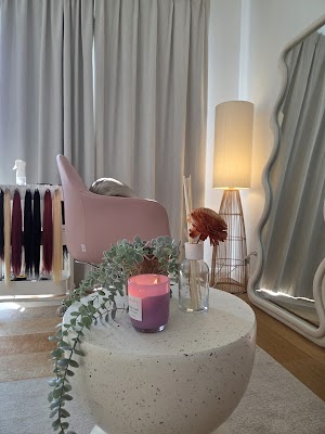 K Muse Hair Extensions Studio photo 2