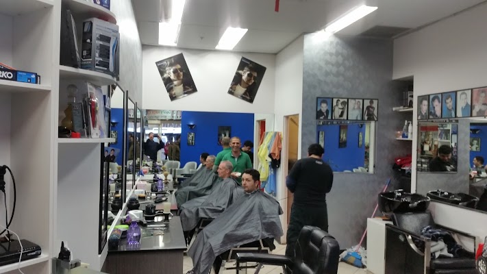 Deni's Hair Care photo 2