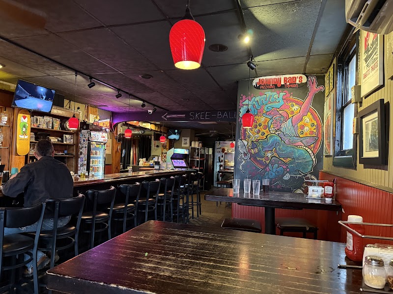 Johnny Rad's Pizzeria Tavern photo 4