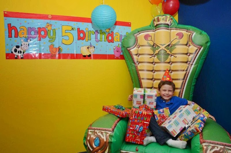 Jump, Rattle & Roll photo 10