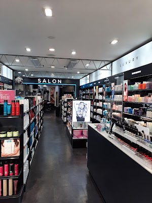 Hairhouse Williamstown photo 2