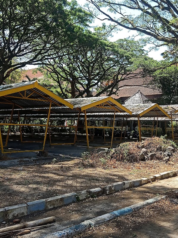 Asrama Putra Lilly Mahasiswa Universitas Negeri Malang