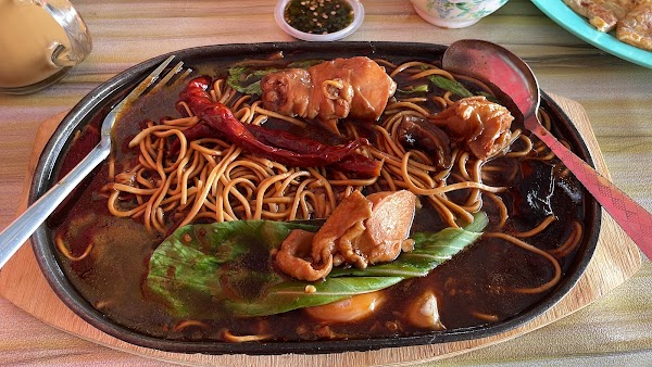 Warung Kak Mar Menora - Photo 1