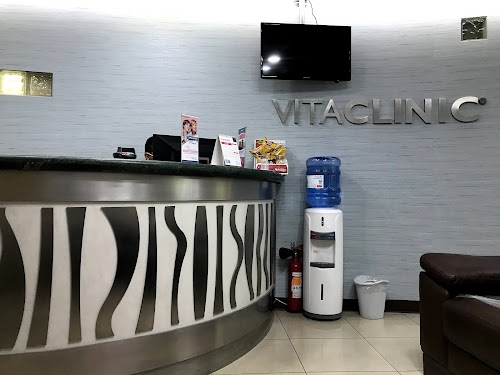 Vitaclinic logo