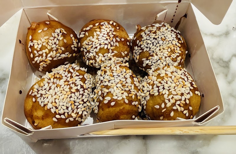 Lily's Chocolate & Coffee photo 4