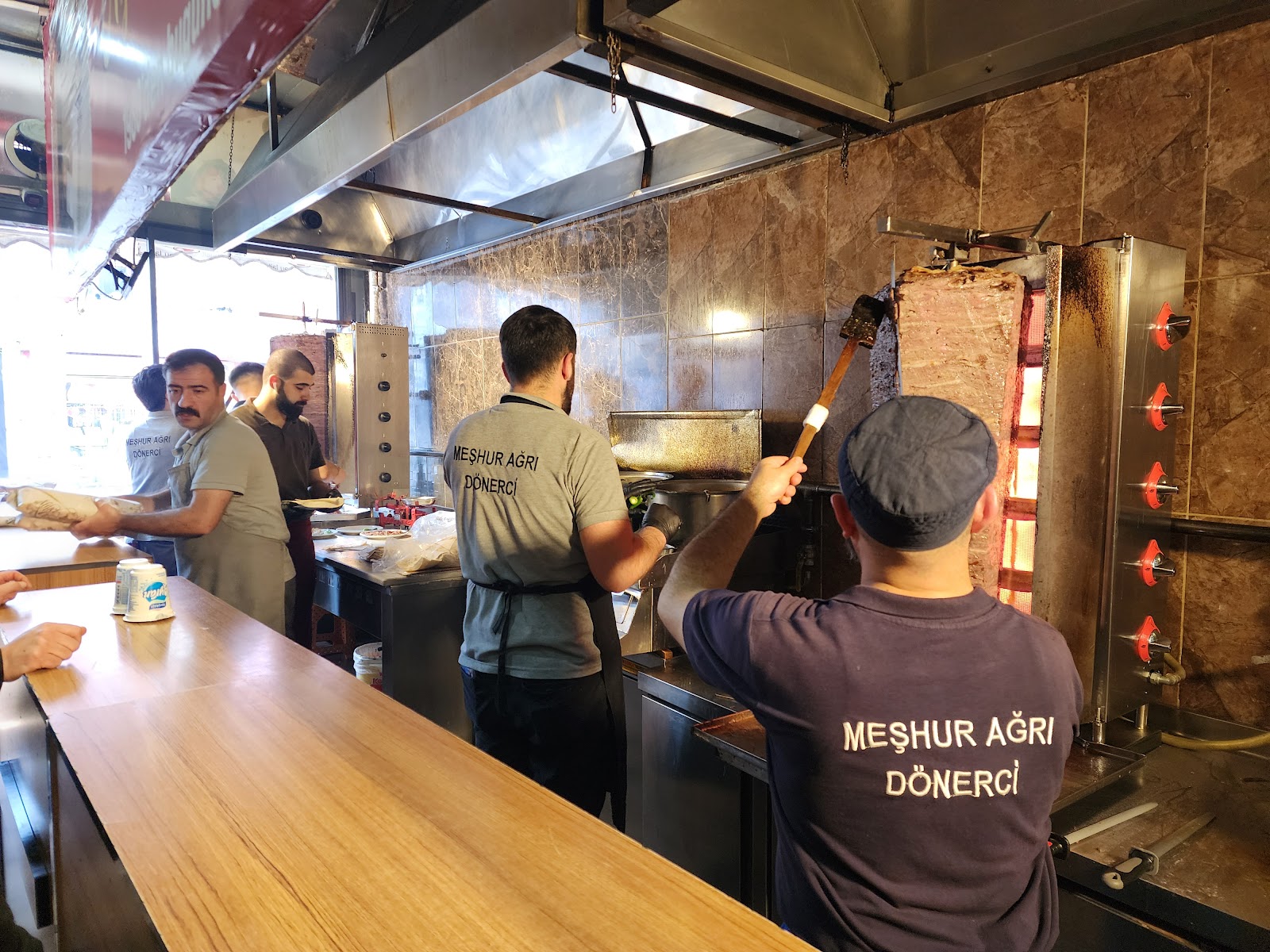Meşhur Ağrı Dönercisi mekanı