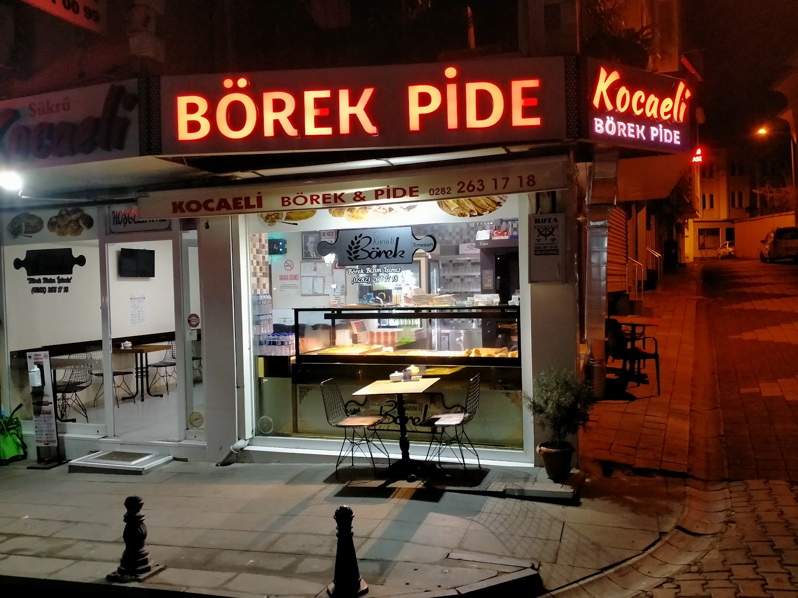 Meşhur Köfteci Abdi Özcan Tekirdağ Köftecisi mekanı