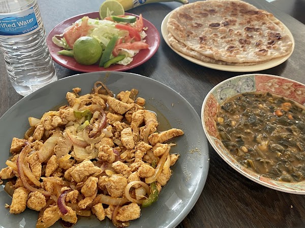 Photo by Nate Prudhon