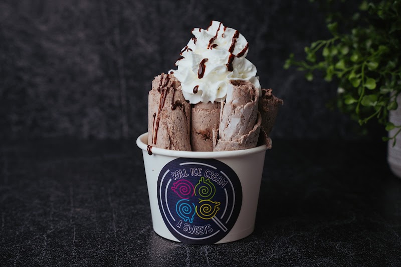 Roll Ice Cream & Sweets photo 2