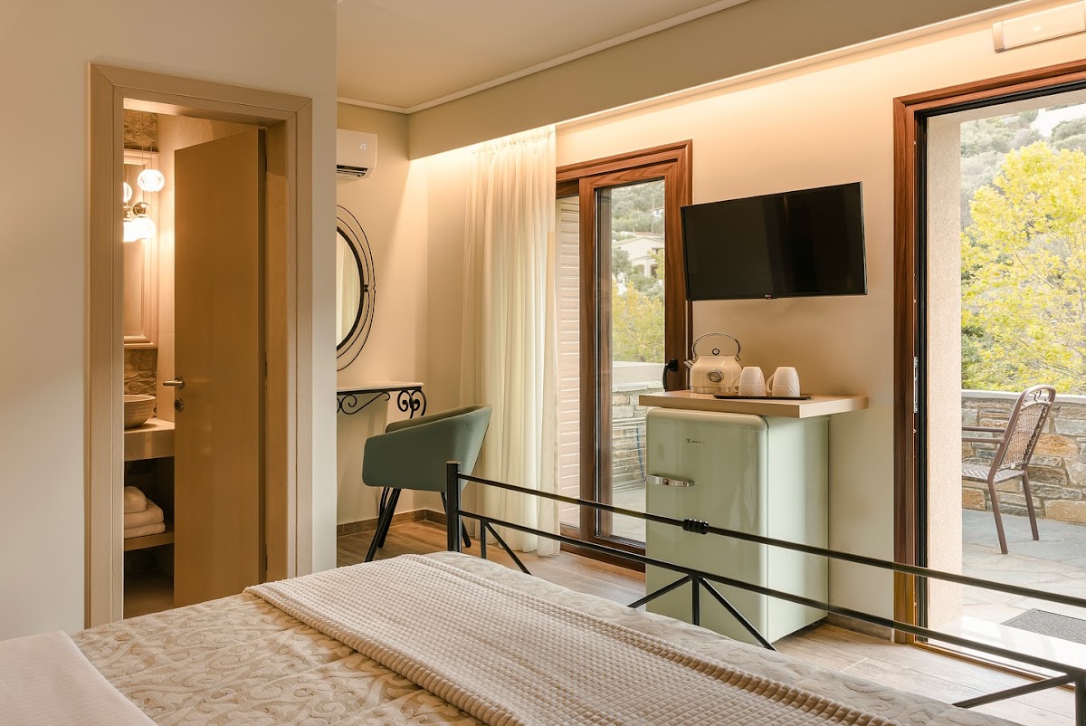 Paramithenio Village Beach Resort & Spa — 3